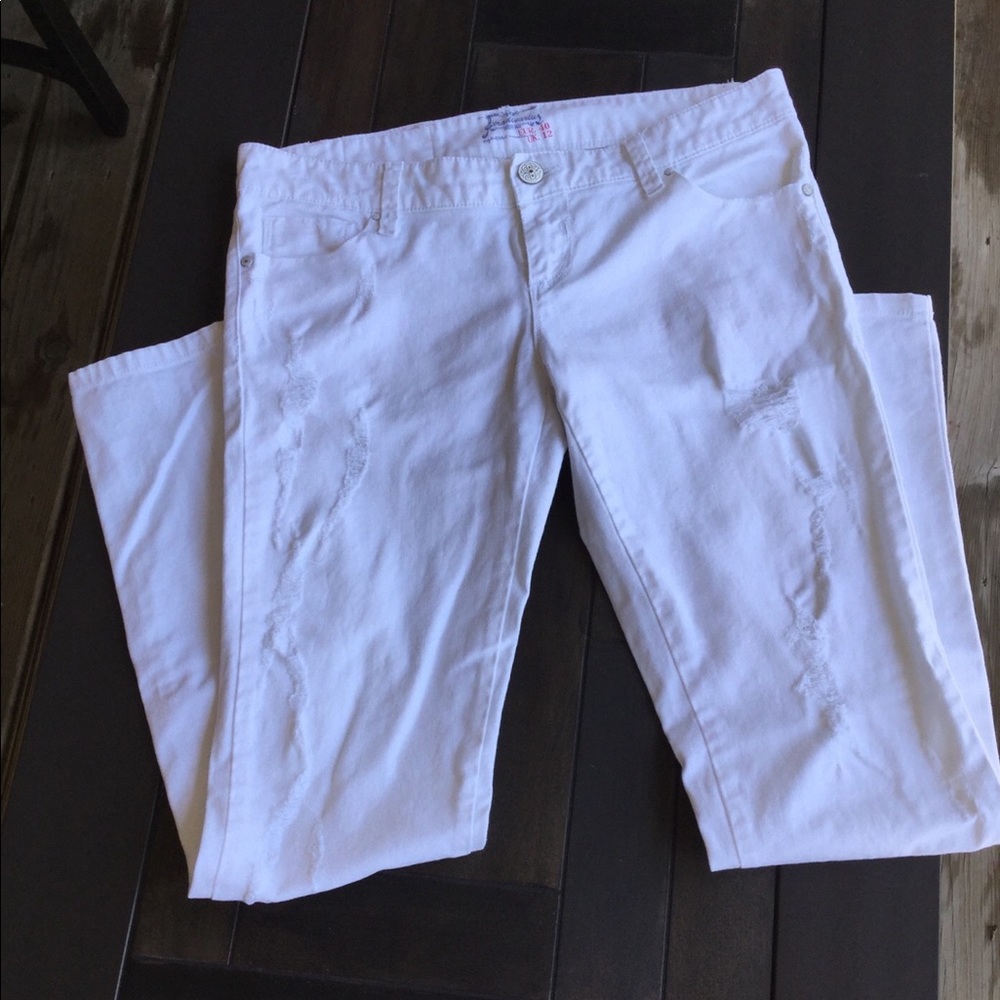 White Ripped Jeans